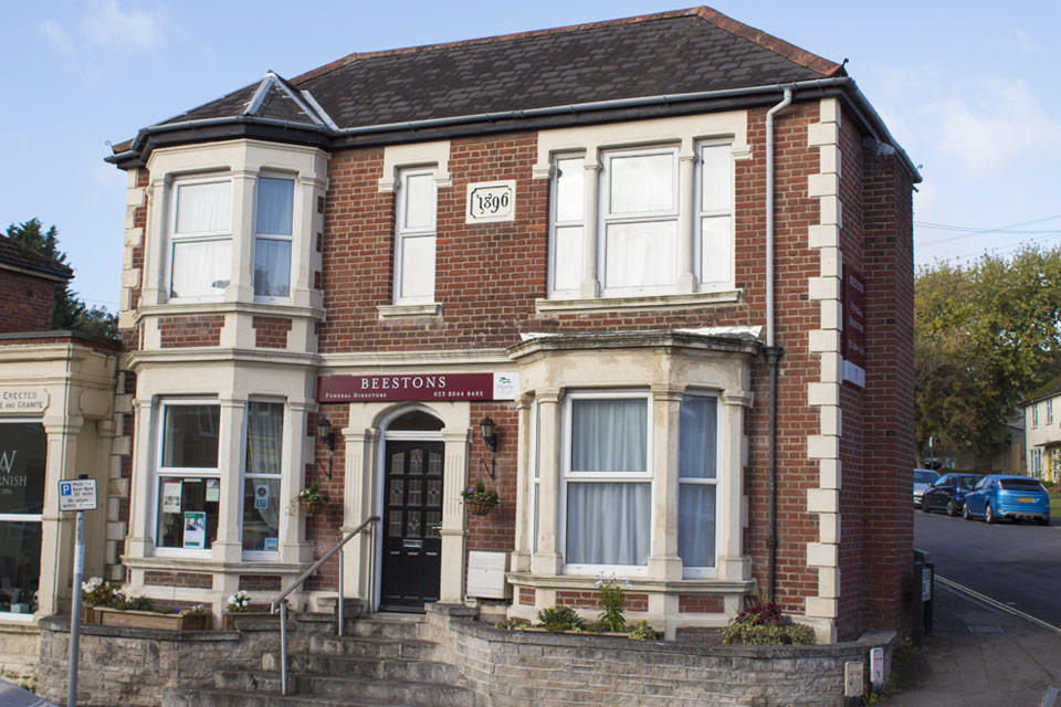 Beestons Funeral Directors in Woolston, Hampshire.